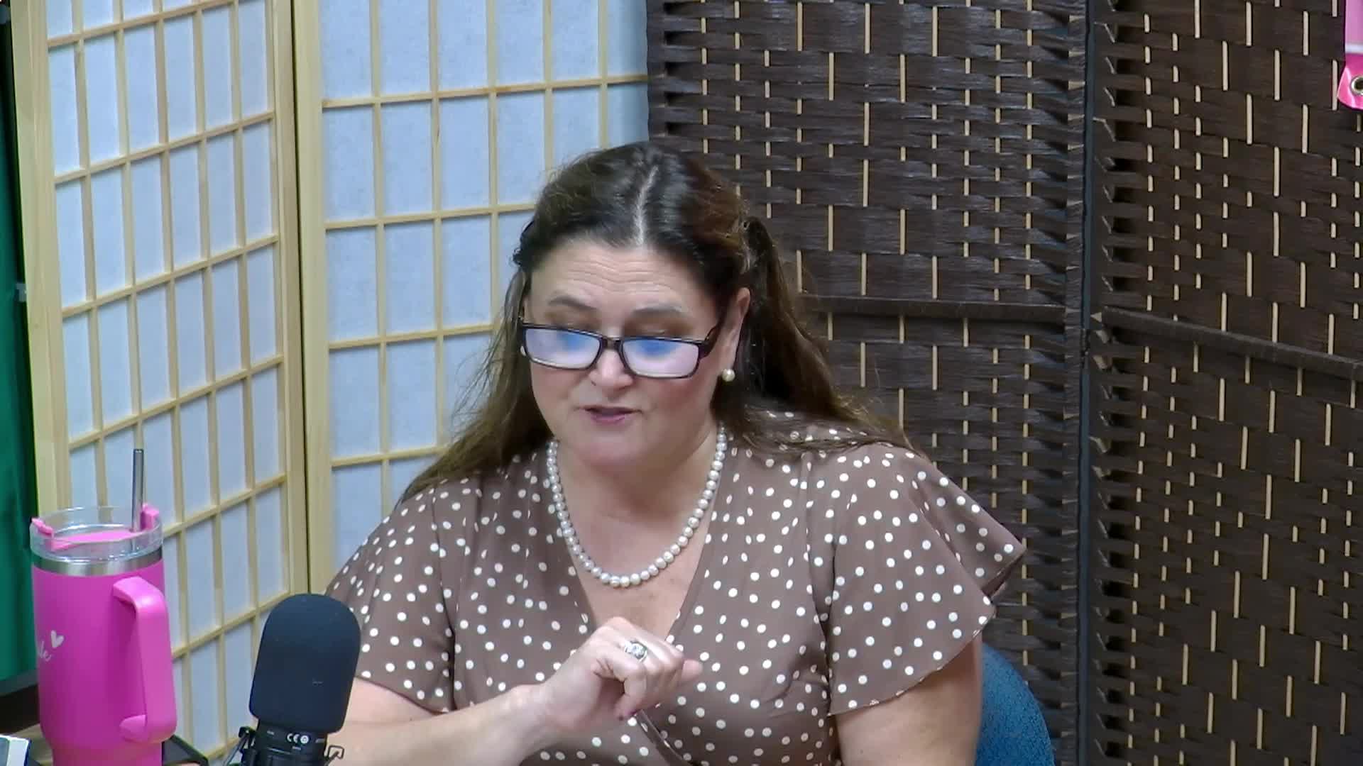 Thumbnail image for yWrite with Angela Grout