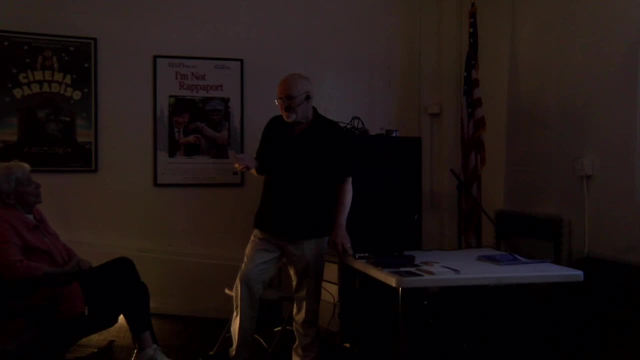 Kent Memorial Library Presents: Dark Skies a talk with Leo Smith